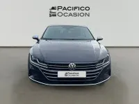 Usado VW Arteon Elegance 150 CV (110 kW) 2022 Gris / plata Berlina