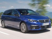 Usado Peugeot 308 SW GT-line 131 CV (96 kW) 2019 Blanco Familiar