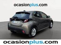 Usado Toyota Yaris Edition 125 CV (91 kW) 2024 Marrón Utilitario