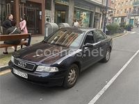 Usado Audi A4 125 CV (91 kW) 2000 Azul Berlina