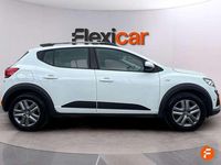 Usado Dacia Sandero Comfort 91 CV (66 kW) 2022 Blanco Utilitario