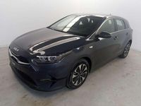 Usado Kia Ceed 101 CV (74 kW) 2024 Negro Utilitario