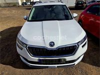Usado Skoda Kamiq Ambition 110 CV (80 kW) 2022 Blanco SUV