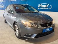 Usado Seat Leon Style 105 CV (77 kW) 2014 Gris / plata Berlina