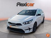 Usado Kia Ceed Style 100 CV (73 kW) 2025 Blanco Utilitario