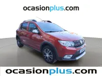 Usado Dacia Sandero Stepway 90 CV (66 kW) 2018 Rojo Utilitario