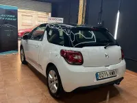 Usado DS Automobiles DS3 82 CV (60 kW) 2018 Blanco Berlina