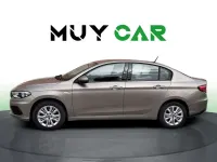Begagnad Fiat Tipo Easy 95 HK (69 kW) 2017 Gul Sedan