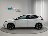 Usado Toyota Auris Touring Sports Edition 136 CV (100 kW) 2018 Gris Familiar