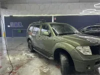 Usado Nissan Pathfinder 174 CV (127 kW) 2005 Verde SUV