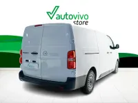Usado Opel Vivaro 136 CV (100 kW) 2024 Blanco Monovolumen