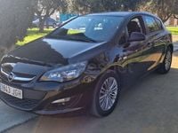Usado Opel Astra Excellence 110 CV (80 kW) 2015 Negro Berlina