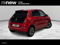 Usado Renault Twingo Techno 59 kW (81 CV) 2023 Rojo Utilitario