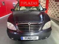 Usado SsangYong Rodius Limited 165 CV (121 kW) 2009 Gris / plata Monovolumen