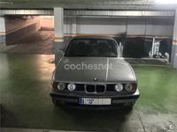 Usado BMW 520 129 CV (94 kW) 1988 Gris / plata Berlina
