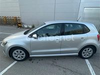 Usado VW Polo 75 HP (55 kW) 2012 Cinzento Citadino