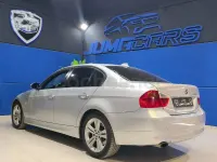 Usado BMW 320 Sport Line 170 CV (125 kW) 2008 Gris / plata Berlina