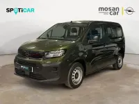 Usado Opel Combo Edition 100 CV (73 kW) 2025 Verde Monovolumen
