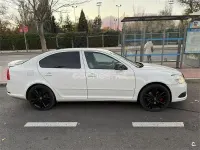 Usado Skoda Octavia RS 170 CV (125 kW) 2010 Blanco Berlina