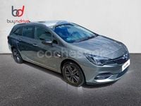 Usado Opel Astra 136 CV (100 kW) 2022 Gris / plata Berlina