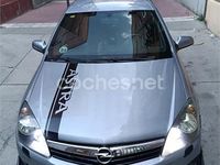 Usado Opel Astra GTC Sport 105 CV (77 kW) 2005 Gris / plata Berlina