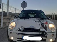 Usado Mini ONE 90 CV (66 kW) 2005 Beige Utilitario