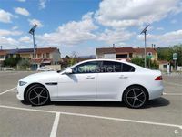 Usado Jaguar XE R-Sport 180 CV (132 kW) 2017 Blanco Berlina