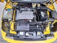 Usado Fiat Coupé 132 CV (97 kW) 2000 Amarillo Coupe