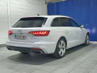 Usado Audi A4 S-Line 150 CV (110 kW) 2023 Blanco Familiar