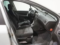 Usado Peugeot 307 110 CV (80 kW) 2004 Gris Familiar