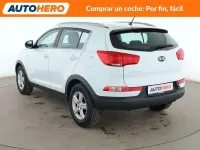 Usado Kia Sportage 135 CV (99 kW) 2015 Blanco SUV