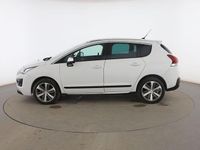 Usado Peugeot 3008 Allure 120 CV (88 kW) 2016 Blanco SUV