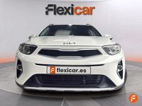 Usado Kia Stonic 100 CV (73 kW) 2022 Blanco SUV