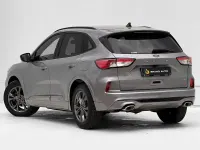 Usado Ford Kuga ST-Line 190 CV (139 kW) 2022 Gris / plata SUV