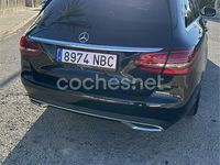 Usado Mercedes C220 170 CV (125 kW) 2018 Negro Familiar