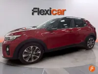 Usado Kia Stonic 120 CV (88 kW) 2018 Rojo SUV