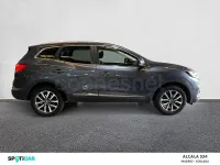 Usado Renault Kadjar Zen 140 CV (102 kW) 2019 Gris / plata SUV