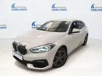 Usado BMW 118 136 CV (100 kW) 2023 Blanco Utilitario
