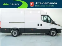 Usado Iveco Daily 156 CV (114 kW) 2021 Blanco Van