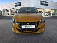Usado Peugeot 208 Allure 100 CV (73 kW) 2023 Amarillo Utilitario