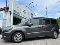 Usado Ford Grand Tourneo Connect Titanium 120 CV (88 kW) 2018 Gris / plata Monovolumen
