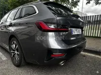 Usado BMW 330e Sport Line 292 CV (214 kW) 2022 Gris / plata Familiar