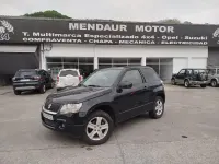 Usado Suzuki Grand Vitara 106 CV (77 kW) 2006 Negro SUV
