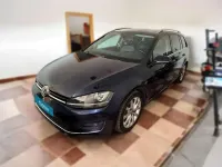 Usado VW Golf VII Sport 116 CV (85 kW) 2015 Azul Familiar