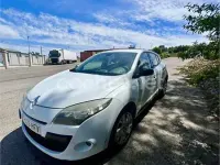 Usado Renault Mégane Authentique 90 CV (66 kW) 2012 Blanco Berlina