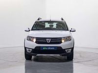Usado Dacia Sandero Stepway 90 CV (66 kW) 2015 Blanco Utilitario