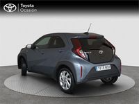 Usado Toyota Aygo X Play 72 CV (52 kW) 2024 Gris SUV