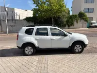 Usado Dacia Duster Lauréate 109 CV (80 kW) 2015 Blanco SUV