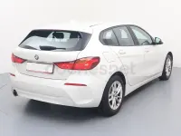 Usado BMW 118 140 CV (102 kW) 2020 Blanco Berlina