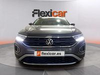 Usado VW T-Roc 116 CV (85 kW) 2024 Gris SUV